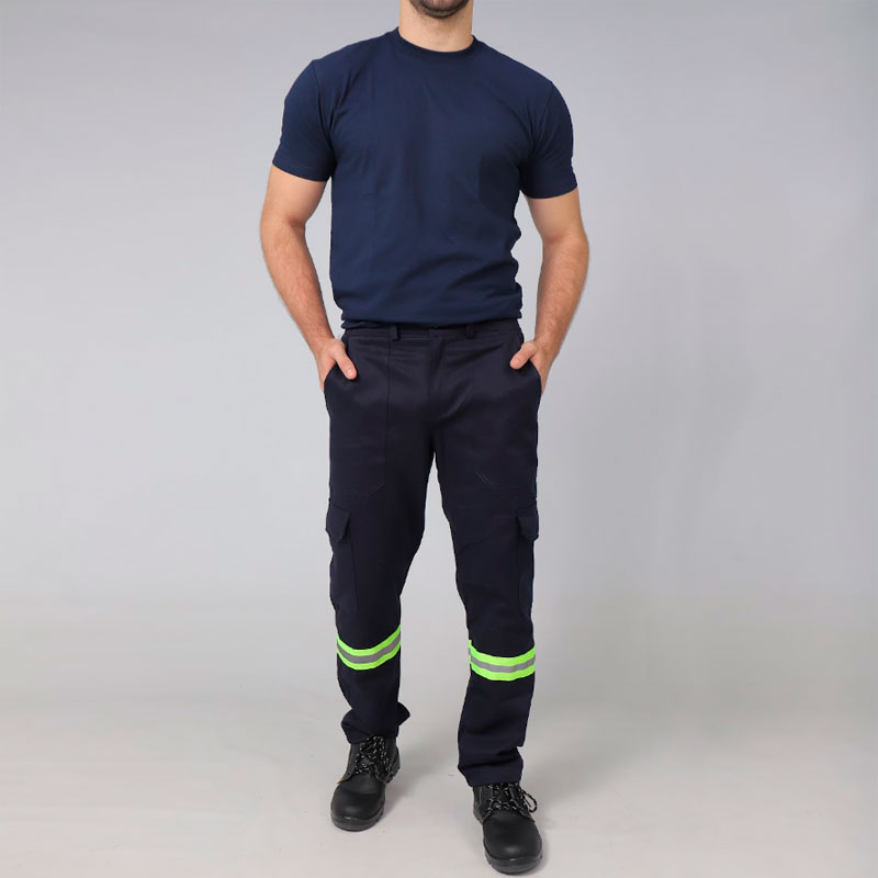Conjunto Remera Básica y Pantalón Industrial - Lotus Textil Uniformes Empresariales Paraguay
